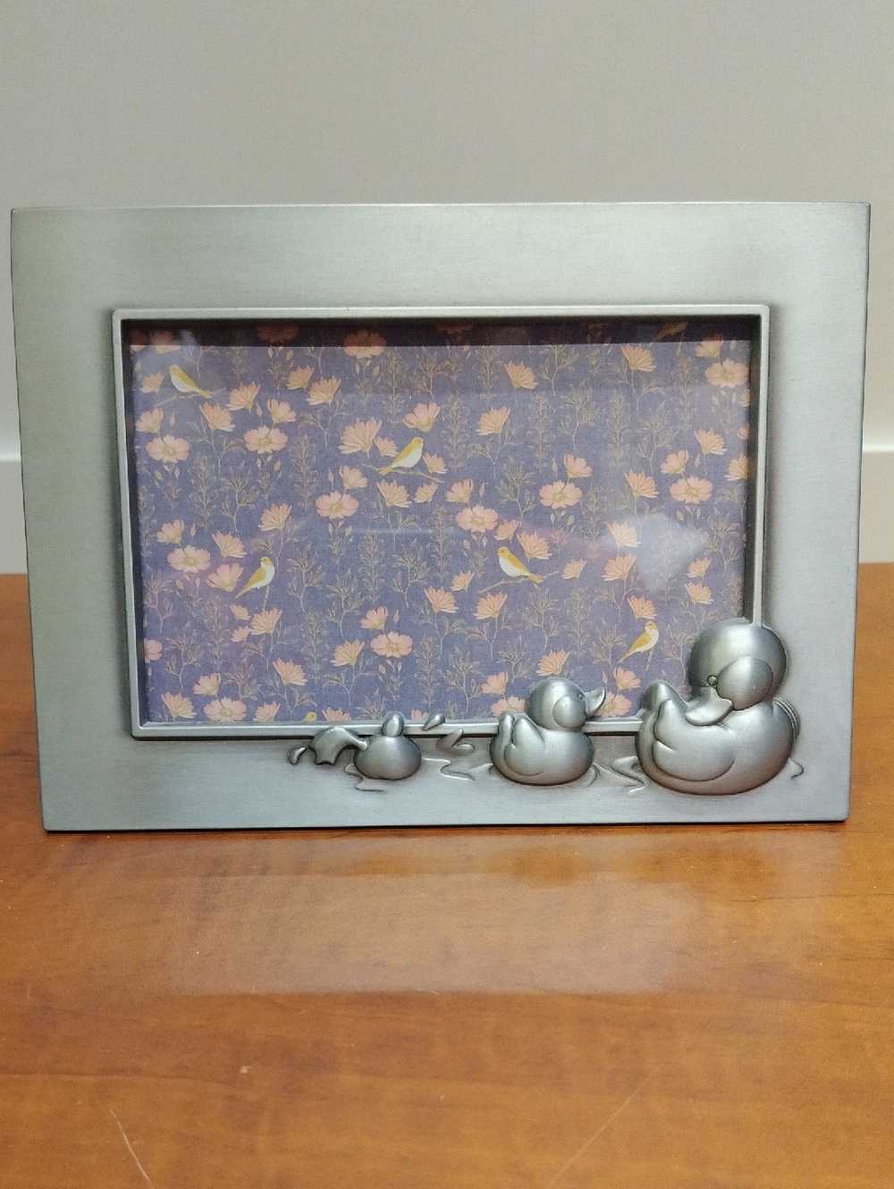 Silver Metal Duck Family 6x4 Picture Frame - Home Accents